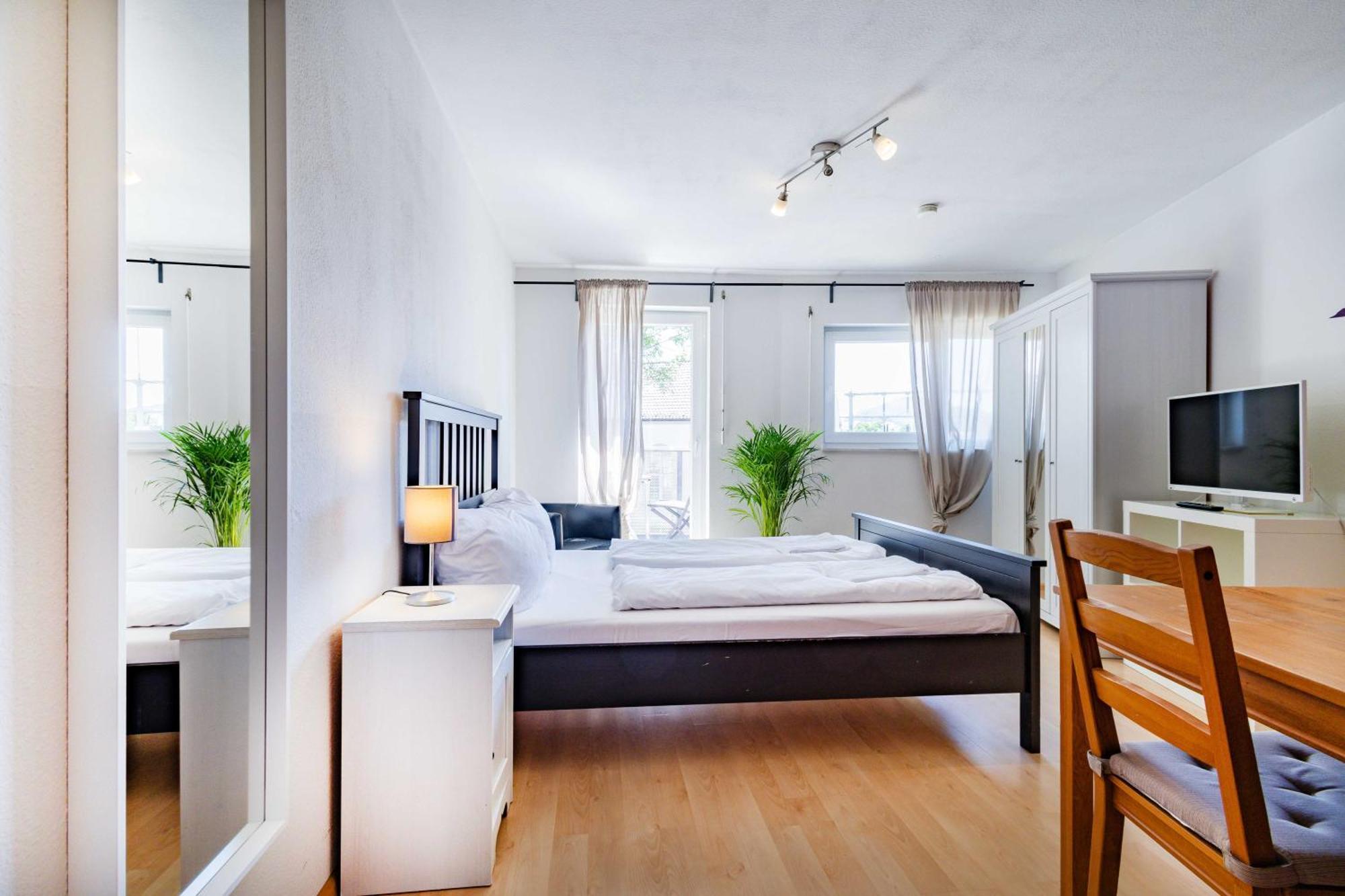 Business Apartment Am Hauptbahnhof Friburgo in Brisgovia Esterno foto
